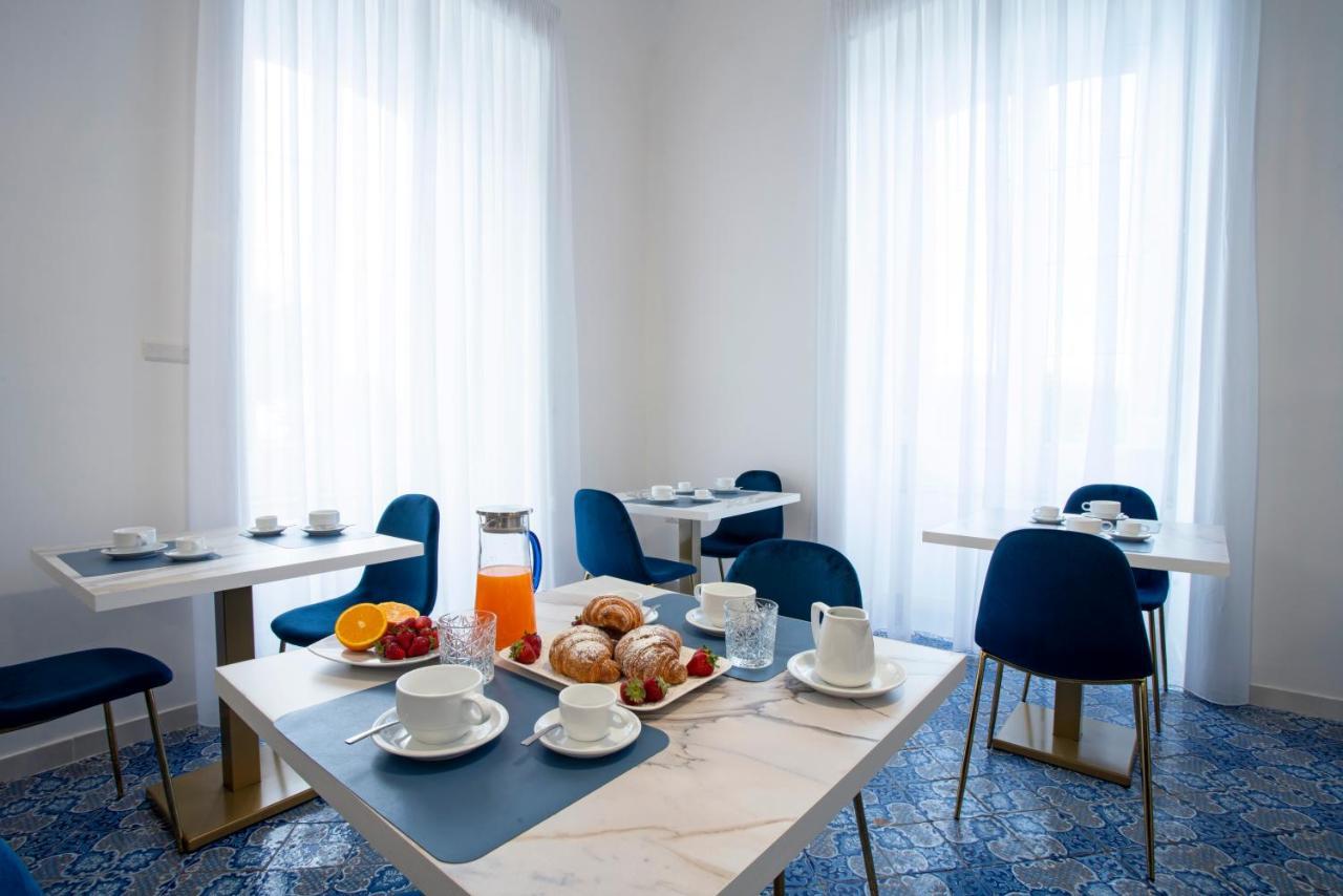 Relais Al Castello Bed & Breakfast Castellammare di Stabia Exterior photo