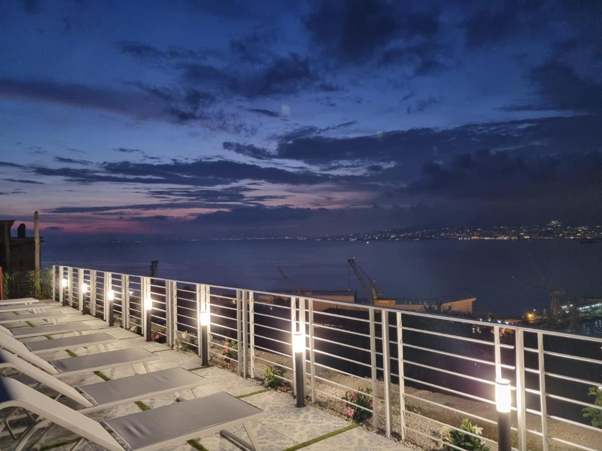 Relais Al Castello Bed & Breakfast Castellammare di Stabia Exterior photo