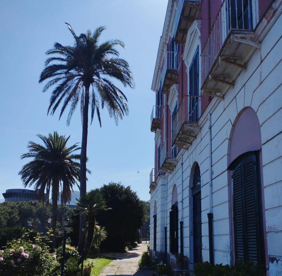 Relais Al Castello Bed & Breakfast Castellammare di Stabia Exterior photo